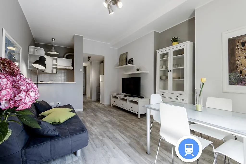 Fiera Milano Apartments Cenisio location